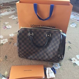 Brand new Louis Vuitton bandouliere speedy 30